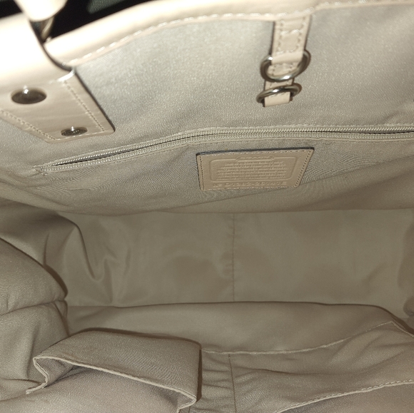 Coach tote - Picture 3 of 8